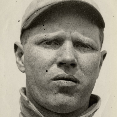 Red McKee Autograph Profile