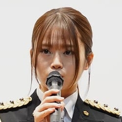 Rena Yamazaki