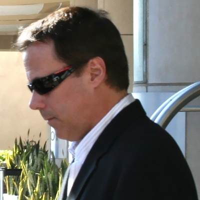Richard Roeper Autograph Profile