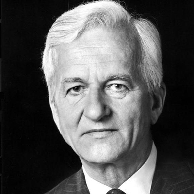Richard von Weizsäcker Autograph Profile