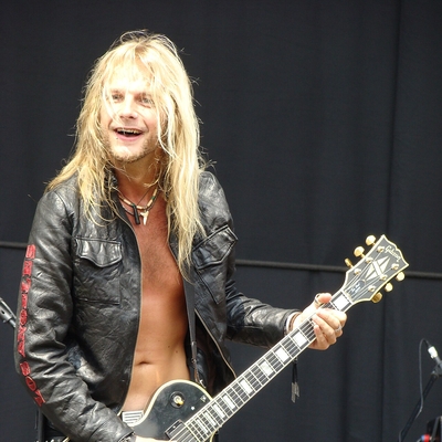 Richie Faulkner Autograph Profile