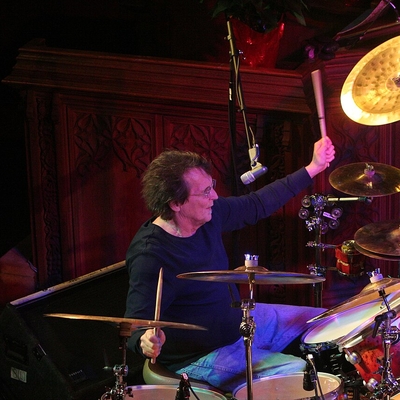 Richie Hayward Autograph Profile
