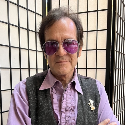 Rick Farmiloe Autograph Profile