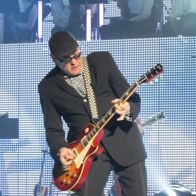 Rick Nielsen Autograph Profile