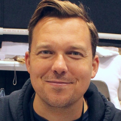 Rick Remender Autograph Profile