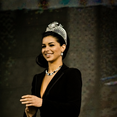 Rima Fakih Autograph Profile