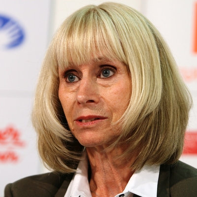 Rita Tushingham Autograph Profile