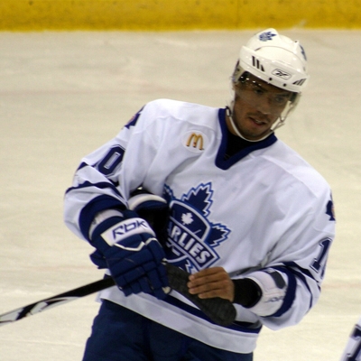 Robbie Earl Autograph Profile