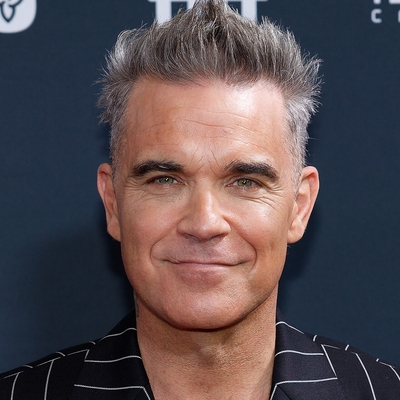 Robbie Williams Autograph Profile