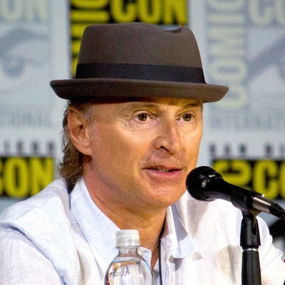 Robert Carlyle Autograph Profile