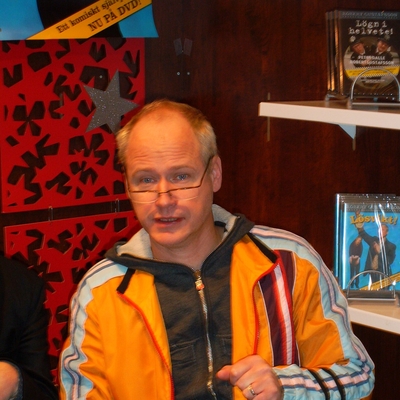 Robert Gustafsson Autograph Profile
