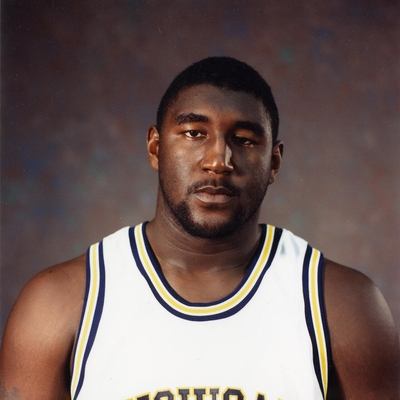 Robert Traylor Autograph Profile