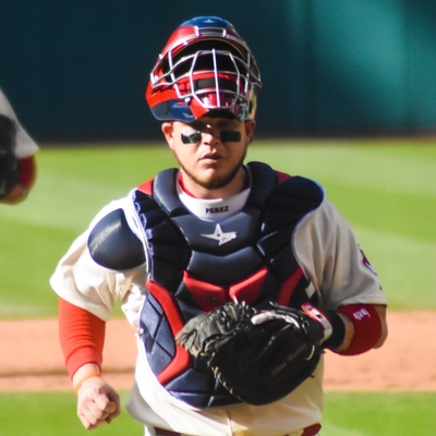 Roberto Perez Autograph Profile