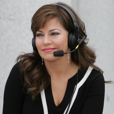 Robin Meade Autograph Profile