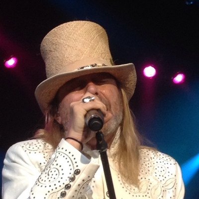 Robin Zander Autograph Profile