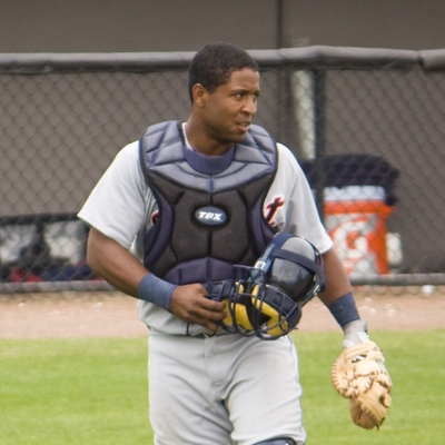 Robinzon Diaz Autograph Profile