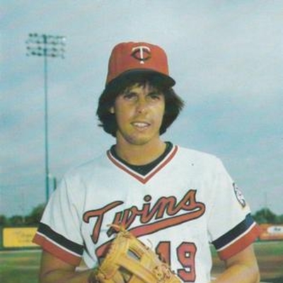 Roger Erickson Autograph Profile