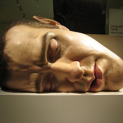 Ron Mueck Autograph Profile