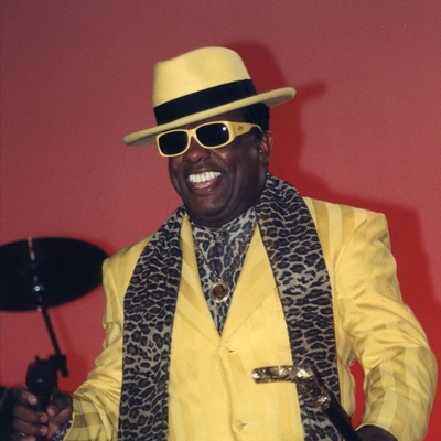 Ronald Isley Autograph Profile