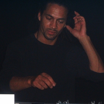 Roni Size Autograph Profile