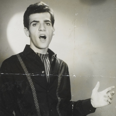 Ronnie Cord Autograph Profile