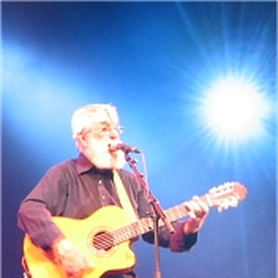 Ronnie Drew Autograph Profile