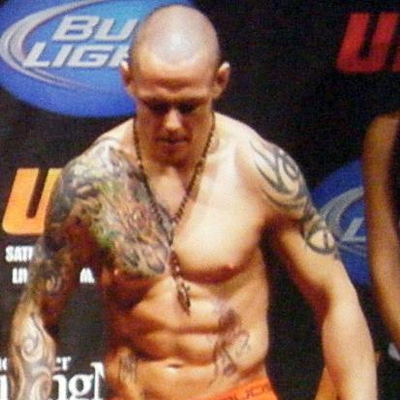 Ross Pearson Autograph Profile