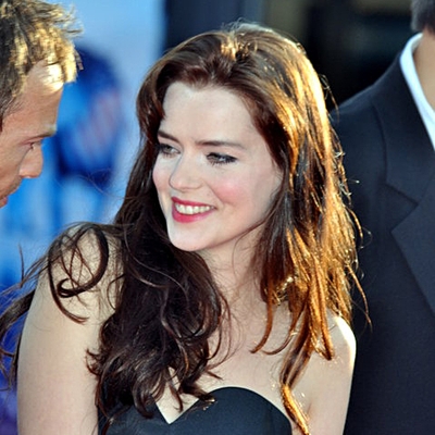Roxane Mesquida Autograph Profile