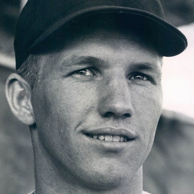 Rudy Minarcin Autograph Profile