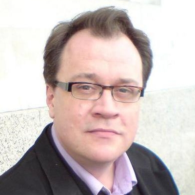 Russell T Davies Autograph Profile