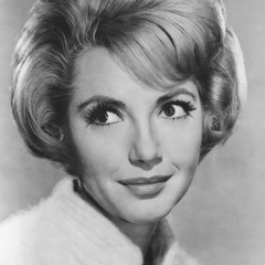 Ruta Lee