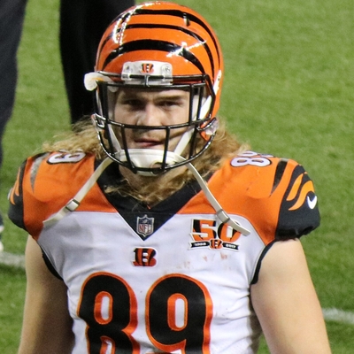 Ryan Hewitt Autograph Profile
