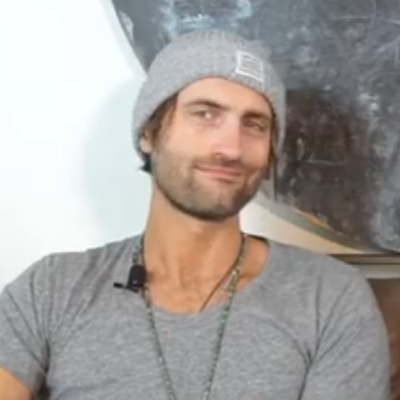 Ryan Hurd Autograph Profile