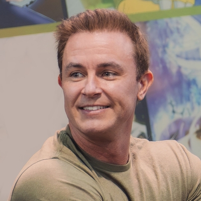 Ryan Kelley Autograph Profile
