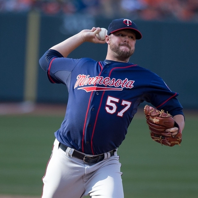 Ryan Pressly Autograph Profile