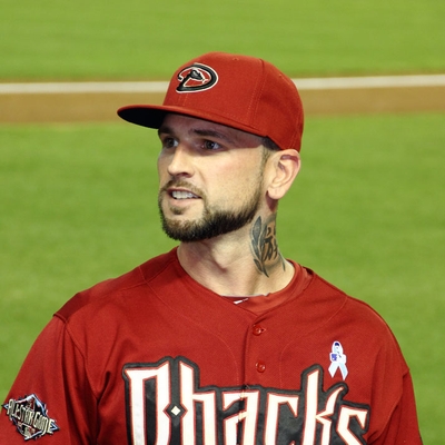 Ryan Roberts Autograph Profile