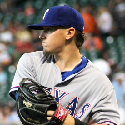 Ryan Rua Autograph Profile