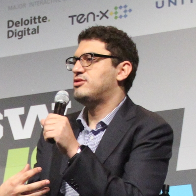 Sam Esmail Autograph Profile
