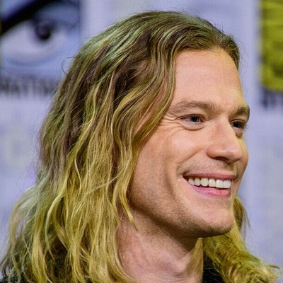 Sam Reid Autograph Profile