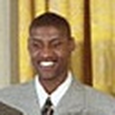 Samaki Walker Autograph Profile