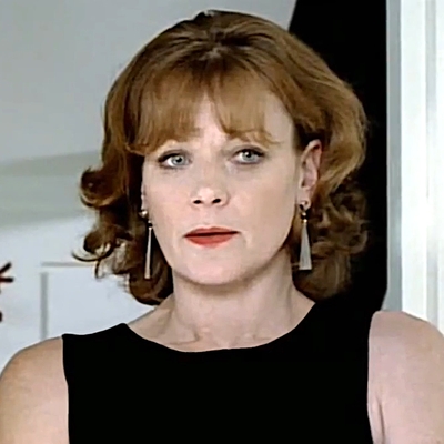 Samantha Bond Autograph Profile