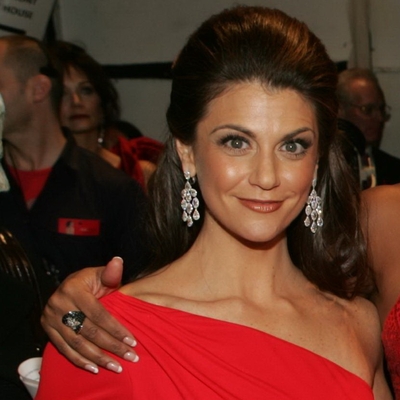 Samantha Harris Autograph Profile