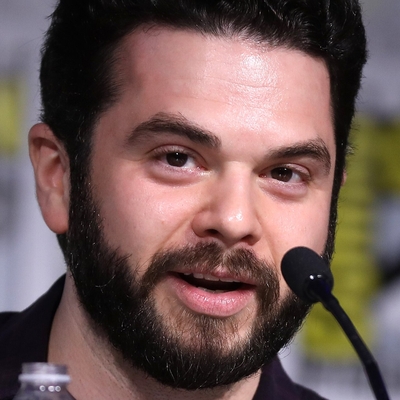 Samm Levine Autograph Profile
