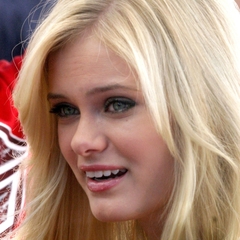 Sara Paxton