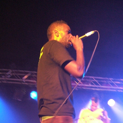 Saul Williams Autograph Profile