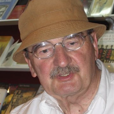 Sławomir Mrożek Autograph Profile