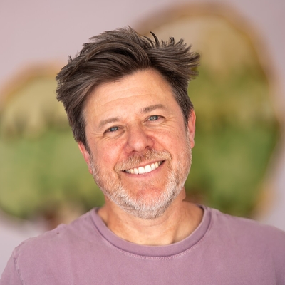 Scott Campbell Autograph Profile