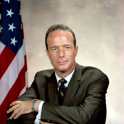 Scott Carpenter Autograph Profile
