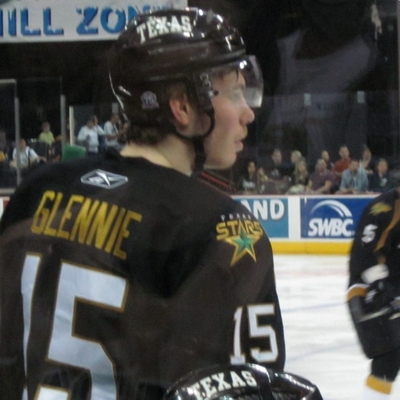 Scott Glennie Autograph Profile
