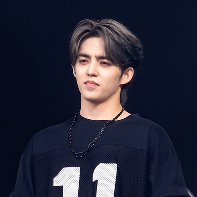 S.Coups Autograph Profile